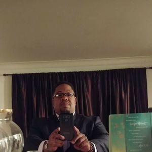 Meet your Posher, Quinn